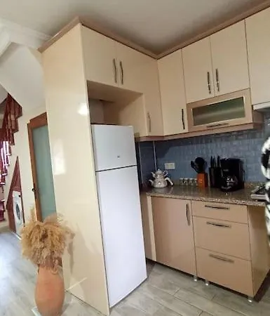 Apartamento Deniz Manzaralı Müstakil Ev Aybalik Ayvalı