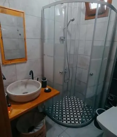 Deniz Manzarali Muestakil Ev Aybalik *